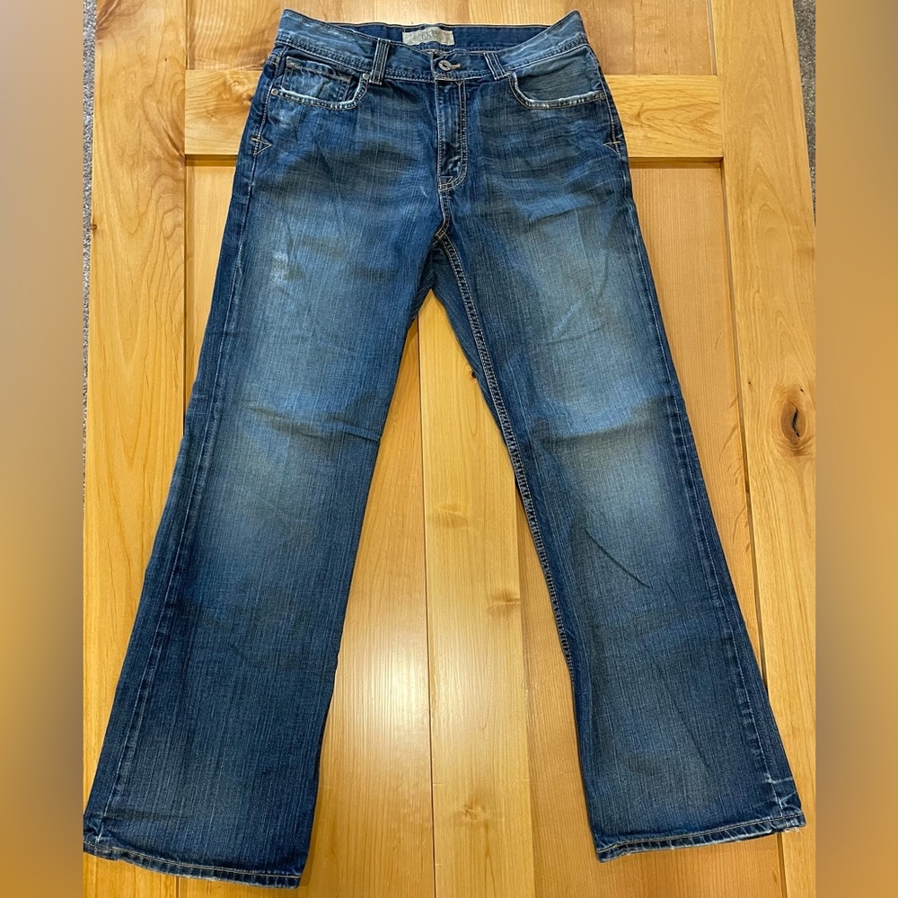 Buckle BKE Justin Mens Jeans 32